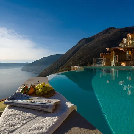 'delfi' Mit Pool By Interhome Parzanica