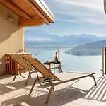 Apartmán 'delfi' Mit Pool By Interhome